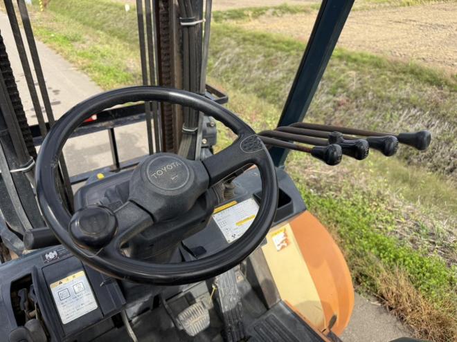 フォークリフト激レア！サイドシフト&ヒンジ付き！トヨタ 7FD25 ダブルタイヤ 