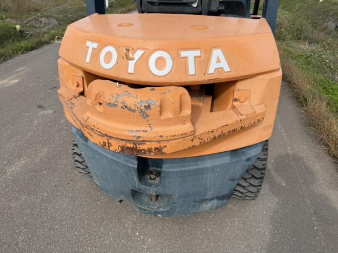 フォークリフト激レア！サイドシフト&ヒンジ付き！トヨタ 7FD25 ダブルタイヤ 