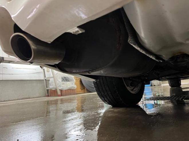 マークXプレミアム　Ｆｏｕｒ　本州仕入　寒冷地仕様　禁煙車　ＷＡＫＯＳバリアスコーティング済　純正１６インチＡＷ　純正１６ＡＷ＋スタッドレスタイヤ付　純正ナビ（フルセグ地デジ　ＤＶＤ再生　Ｂｌｕｅｔｏｏｔｈ対応）＋バックカメラ　純正ハーフレザーシート　エンジンスターター　クルーズコントロール　ＰＵＳＨスタート　スマートキー　フロントガラス熱線　ミラーヒーター　両席パワーシート　タイミングチェーン車　ＨＩＤヘッドライト　横滑り防止装置　ＥＴＣ 4WD 2500 4Dr