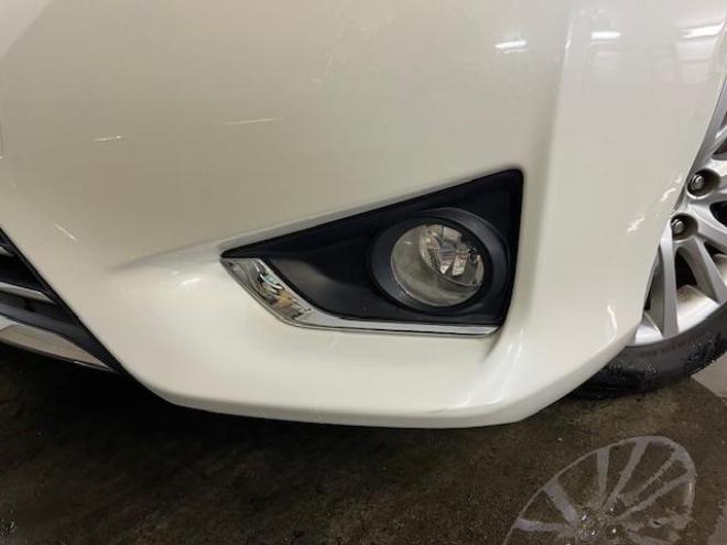 マークXプレミアム　Ｆｏｕｒ　本州仕入　寒冷地仕様　禁煙車　ＷＡＫＯＳバリアスコーティング済　純正１６インチＡＷ　純正１６ＡＷ＋スタッドレスタイヤ付　純正ナビ（フルセグ地デジ　ＤＶＤ再生　Ｂｌｕｅｔｏｏｔｈ対応）＋バックカメラ　純正ハーフレザーシート　エンジンスターター　クルーズコントロール　ＰＵＳＨスタート　スマートキー　フロントガラス熱線　ミラーヒーター　両席パワーシート　タイミングチェーン車　ＨＩＤヘッドライト　横滑り防止装置　ＥＴＣ 4WD 2500 4Dr