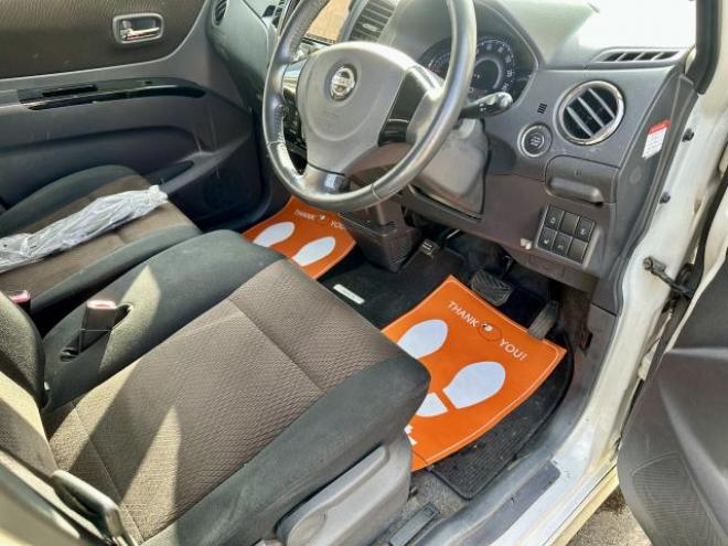 ルークスハイウェイスター　ターボ　4WD 両側電動リモコンスライドドア　タイミングチェーン車　HID スマートキー　楽ナビ　ワンセグテレビ 4WD 5 660Dr