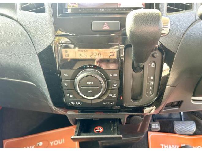 ルークスハイウェイスター　ターボ　4WD 両側電動リモコンスライドドア　タイミングチェーン車　HID スマートキー　楽ナビ　ワンセグテレビ 4WD 5 660Dr