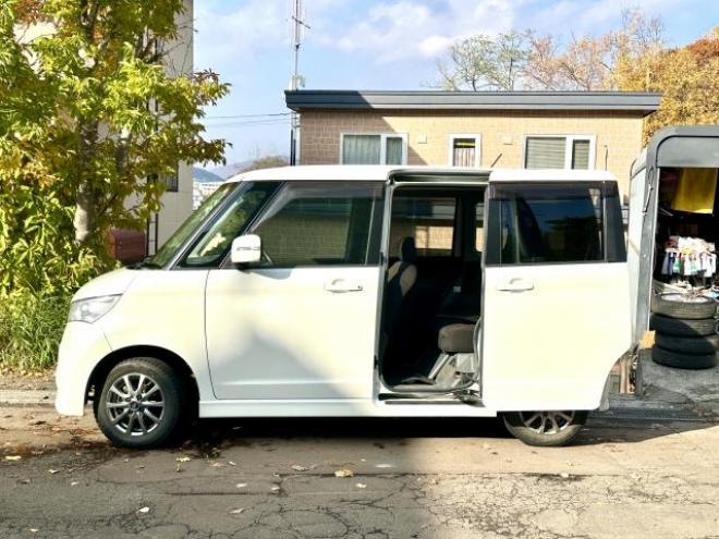 ルークスハイウェイスター　ターボ　4WD 両側電動リモコンスライドドア　タイミングチェーン車　HID スマートキー　楽ナビ　ワンセグテレビ 4WD 5 660Dr