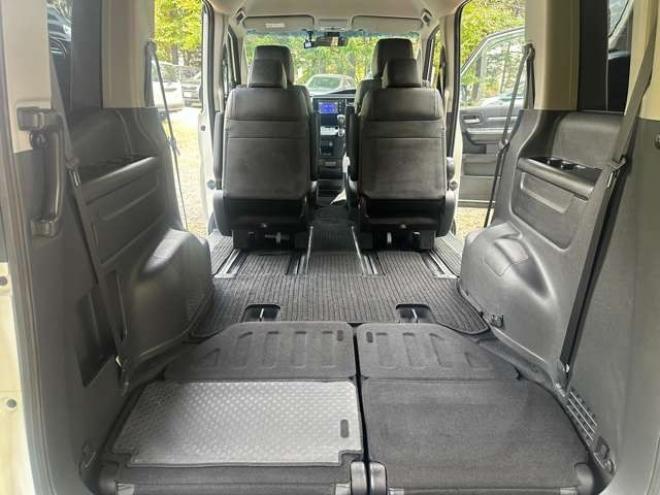 ステップワゴン1.5 スパーダ クールスピリット 4WD　ホンダセンシング　純正アルミ　パワステ　パワーウィンドウ　記録簿　ABS　両側パワースライドドア　クルーズコントロール　LEDヘッドライト　トリプルゾーンフルオートエアコン　コンビシート 1500