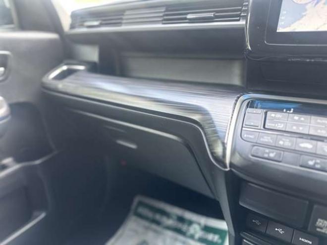 ステップワゴン1.5 スパーダ クールスピリット 4WD　ホンダセンシング　純正アルミ　パワステ　パワーウィンドウ　記録簿　ABS　両側パワースライドドア　クルーズコントロール　LEDヘッドライト　トリプルゾーンフルオートエアコン　コンビシート 1500