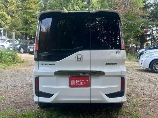 ステップワゴン1.5 スパーダ クールスピリット 4WD　ホンダセンシング　純正アルミ　パワステ　パワーウィンドウ　記録簿　ABS　両側パワースライドドア　クルーズコントロール　LEDヘッドライト　トリプルゾーンフルオートエアコン　コンビシート 1500