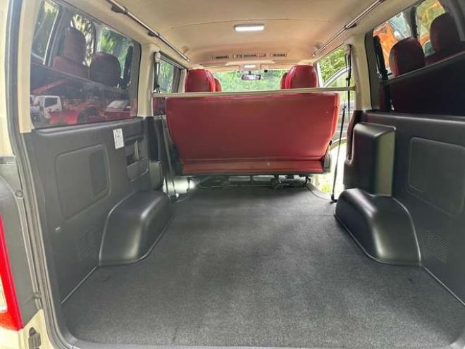 レジアスエース3.0 スーパーGL ロングボディ ディーゼルターボ 4WD　ワンオーナー　社外アルミ　モデリスタエアロ　オーバーフェンダー　両側パワースライドドア　ETC　Gスターター　バックカメラ　PS　PW　ABS　キーレス　純正ナビ 3000