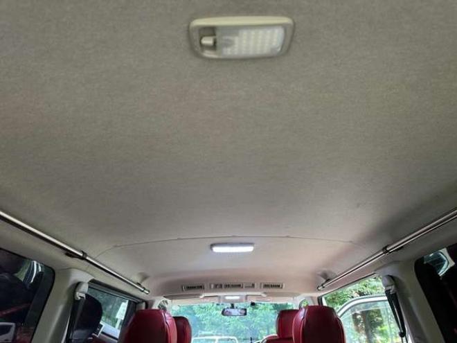 レジアスエース3.0 スーパーGL ロングボディ ディーゼルターボ 4WD　ワンオーナー　社外アルミ　モデリスタエアロ　オーバーフェンダー　両側パワースライドドア　ETC　Gスターター　バックカメラ　PS　PW　ABS　キーレス　純正ナビ 3000