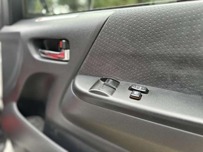 レジアスエース3.0 スーパーGL ロングボディ ディーゼルターボ 4WD　ワンオーナー　社外アルミ　モデリスタエアロ　オーバーフェンダー　両側パワースライドドア　ETC　Gスターター　バックカメラ　PS　PW　ABS　キーレス　純正ナビ 3000