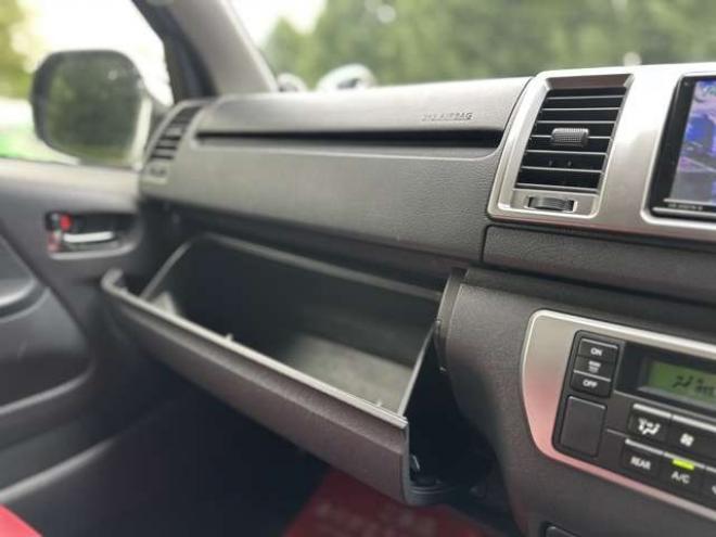 レジアスエース3.0 スーパーGL ロングボディ ディーゼルターボ 4WD　ワンオーナー　社外アルミ　モデリスタエアロ　オーバーフェンダー　両側パワースライドドア　ETC　Gスターター　バックカメラ　PS　PW　ABS　キーレス　純正ナビ 3000