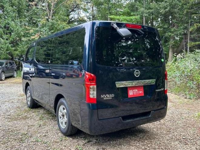 キャラバンNV350 2.5 プレミアムGX ロングボディ ディーゼルターボ 4WD　パワステ　パワーウィンドウ　純正ナビ　社外アルミ　ABS　リアヒーター　フルセグ　バックカメラ　ETC　キーレス　両側スライドドア 2500