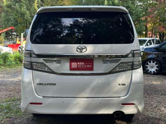 ヴェルファイア3.5 Z プラチナセレクションII 4WD　両側電動スライドドア　パワステ　パワーウィンドウ　ABS　クルーズコントロール　電動リアゲート　地デジナビ　バックカメラ　ETC　キーレス　純正アルミ　3列シート　後席モニター 3500