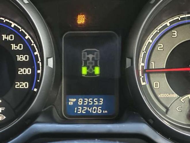 パジェロ3.2 ロング エクシード ディーゼルターボ 4WD　純正ナビ　バックカメラ　パワステ　パワーウィンドウ　純正アルミ　ABS　キーレス　シートヒーター 3200