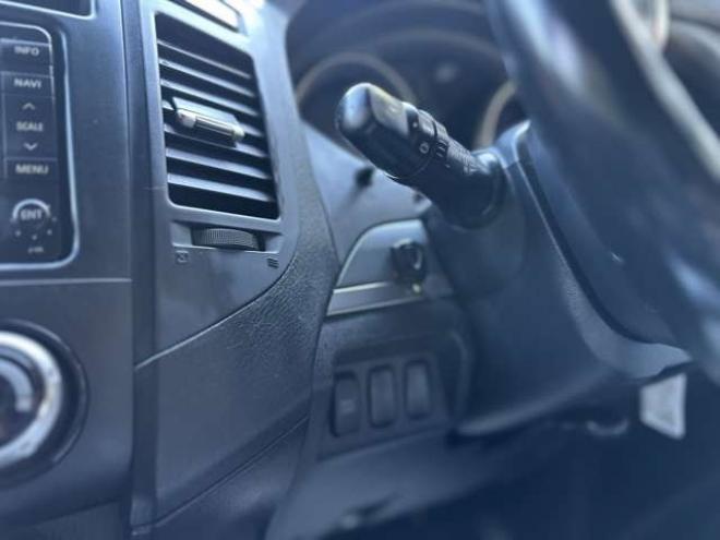 パジェロ3.2 ロング エクシード ディーゼルターボ 4WD　純正ナビ　バックカメラ　パワステ　パワーウィンドウ　純正アルミ　ABS　キーレス　シートヒーター 3200