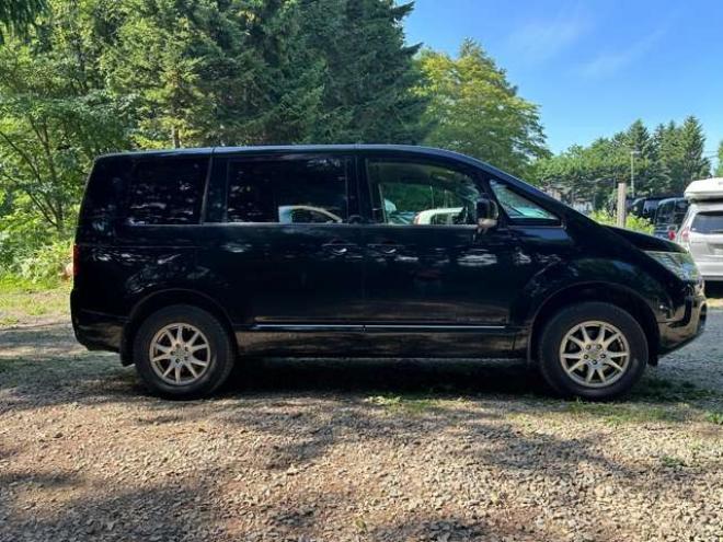 デリカD：5 2.2 D パワーパッケージ ディーゼルターボ 4WD　ワンオーナー/記録簿/社外ナビ/Bカメラ/ETC 2300