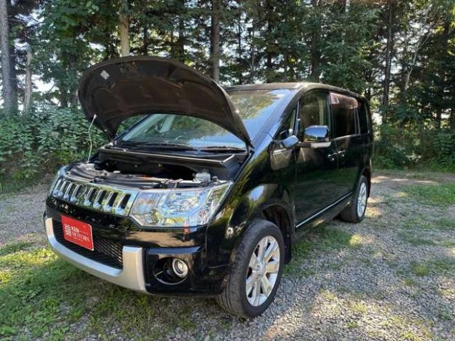 デリカD：5 2.2 D パワーパッケージ ディーゼルターボ 4WD　ワンオーナー/記録簿/社外ナビ/Bカメラ/ETC 2300