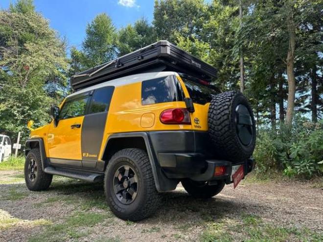 FJクルーザー4.0 カラーパッケージ 4WD　INTREPIDキャンプギアルーフテント　社外10インチナビ　バックカメラ　前後ドラレコ　パワステ　パワーウィンドウ　アルミ　ABS　キーレス　ETC 4000