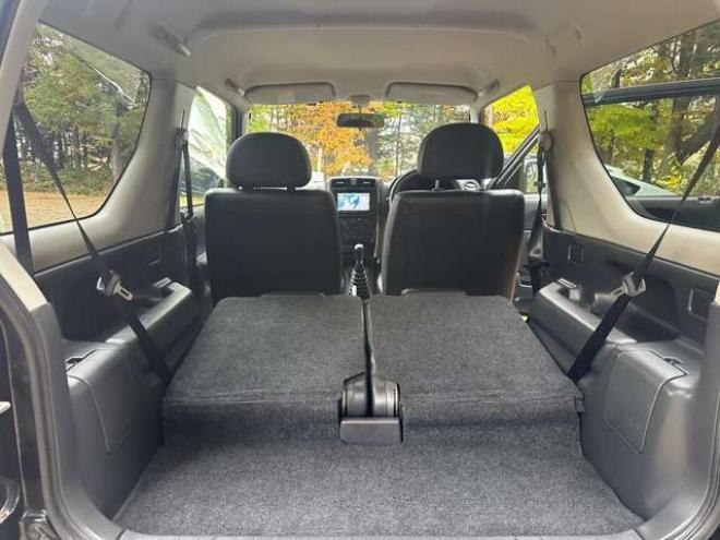 ジムニークロスアドベンチャー XC 4WD　ターボ　記録簿　社外マフラー　社外テール　社外バンパー　ETC　パワステ　パワーウィンドウ　社外ナビ　社外アルミ　ABS　キーレスエントリー 660