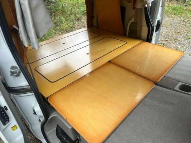 エブリィジョイン ハイルーフ 4WD　ポップアップルーフ　FFヒーター　サブバッテリー　700Wインバータリアヒーター　シンク　給水タンク　テーブル　禁煙車　パワステ　パワーウィンドウ　キーレス 660