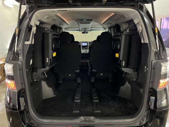 ヴェルファイア２．４Ｚ　プラチナセレクションⅡ　本州仕入　ワンオーナー　禁煙車　ＷＡＫＯＳバリアスコーティング済　純正１８インチＡＷ　純正１６ＡＷ＋スタッドレスタイヤ付　両側パワースライドドア　パワーバックドア　純正ナビ（フルセグ地デジ　ＤＶＤ再生　Ｂｌｕｅｔｏｏｔｈ）＋バックカメラ　純正リアフリップダウンモニター　コーナーセンサー　横滑り防止装置　ＨＩＤ　ＥＴＣ 　タイミングチェーン 4WD 2400 5Dr