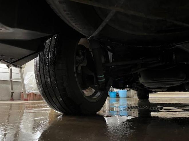 ヴェルファイア２．４Ｚ　プラチナセレクションⅡ　本州仕入　ワンオーナー　禁煙車　ＷＡＫＯＳバリアスコーティング済　純正１８インチＡＷ　純正１６ＡＷ＋スタッドレスタイヤ付　両側パワースライドドア　パワーバックドア　純正ナビ（フルセグ地デジ　ＤＶＤ再生　Ｂｌｕｅｔｏｏｔｈ）＋バックカメラ　純正リアフリップダウンモニター　コーナーセンサー　横滑り防止装置　ＨＩＤ　ＥＴＣ 　タイミングチェーン 4WD 2400 5Dr