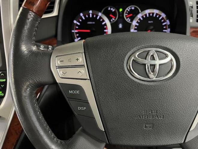 ヴェルファイア２．４Ｚ　プラチナセレクションⅡ　本州仕入　ワンオーナー　禁煙車　ＷＡＫＯＳバリアスコーティング済　純正１８インチＡＷ　純正１６ＡＷ＋スタッドレスタイヤ付　両側パワースライドドア　パワーバックドア　純正ナビ（フルセグ地デジ　ＤＶＤ再生　Ｂｌｕｅｔｏｏｔｈ）＋バックカメラ　純正リアフリップダウンモニター　コーナーセンサー　横滑り防止装置　ＨＩＤ　ＥＴＣ 　タイミングチェーン 4WD 2400 5Dr