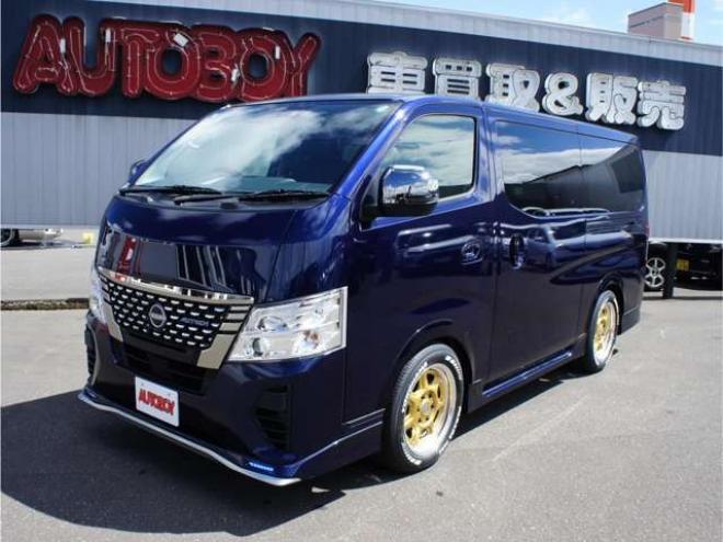 キャラバン2.4 AUTECH エクステリア セレクション ロングボディ ディーゼルターボ 4WD　エクステリアセレクション4WD　Bodyline新作17インチAW&薄型オーバーフェンダー&ベッドキットTYPE2　ヨコハマPARADA215/60R17 登録済未使用車 2400