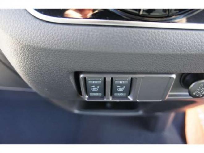 キャラバン2.4 AUTECH エクステリア セレクション ロングボディ ディーゼルターボ 4WD　エクステリアセレクション4WD　Bodyline新作17インチAW&薄型オーバーフェンダー&ベッドキットTYPE2　ヨコハマPARADA215/60R17 登録済未使用車 2400