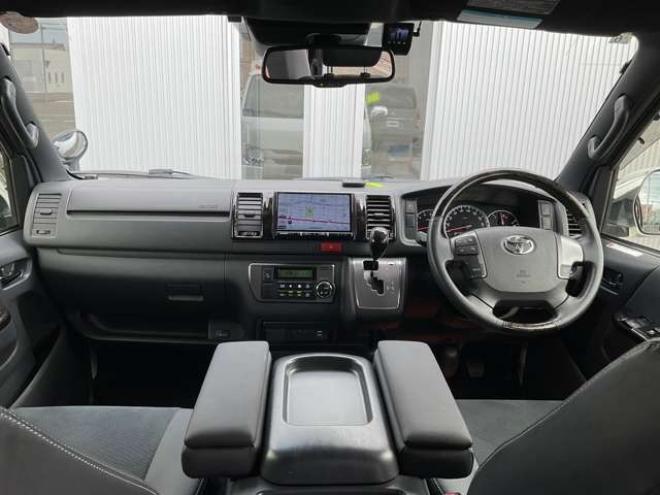 ハイエースバン2.8 スーパーGL ダークプライムII ロングボディ ディーゼルターボ 4WD　モデリスタフロントスポイラー　ワーク18インチAW　8インチナビTV 両側電動パワースライドドア 415COBRAフラットキット(ベッドキット) 2800