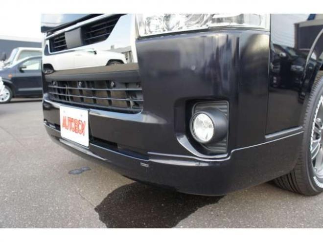 ハイエースバン2.8 スーパーGL ダークプライムII ロングボディ ディーゼルターボ 4WD　415COBRA　クリーンルック3Fスポ&BY2ボンネット&ステージ2ルーフスポ&バッドラッカーIII17インチAW&フラットベッドキット　ヨコハマPARADA17インチ　デジタルインナー　パノラマモニター　両側パワースライドドア 2800