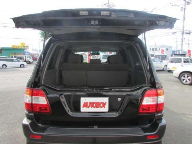 ランドクルーザー100 4.2 VXリミテッド Gセレクション ツーリングエディション ディーゼルターボ 4WD　クルーズコントロール/シートヒーター/パワーシート/ETC/社外ナビ/フルセグTV/バックカメラ/ヒッチメンバー/GANADORマフラー 4200