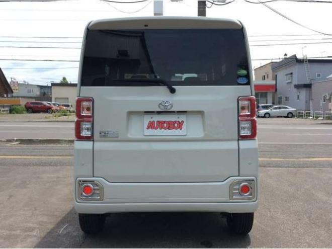 ピクシスメガL SAIII 4WD　両側パワスラ　スマートキー　純正ナビ 660