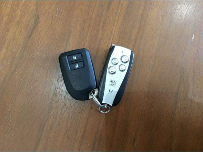 ハイエースバン2.8 スーパーGL ロング ディーゼルターボ 4WD　寒冷地仕様　リアヒーター　スマートキー 2800