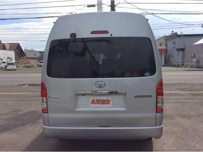 ハイエース2.7 グランドキャビン 4WD　片側パワースライドドア　前後ドライブレコーダー　リアヒーター&クーラー　キーレス　横滑り防止　純正ナビ　ワンセグTV　Bluetooth　CD　FM/AM　ETC　15インチAW　電動格納ミラー　バックカメラ 2700