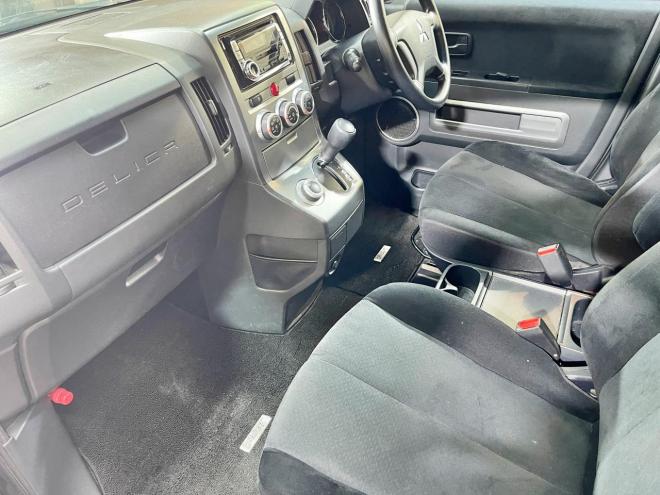 デリカ2.4ローデスト リミテッドED 4WD 5年保証 スマキー 夏冬タイヤ 寒冷地仕様 禁煙 車検整備2年付