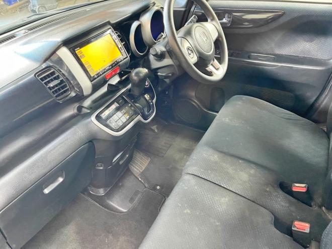 N-BOX660G Lパッケージ 4WD 5年保証 スマキー ナビ Bカメ HID 寒冷地仕様 禁煙 車検整備2年付 修復歴無