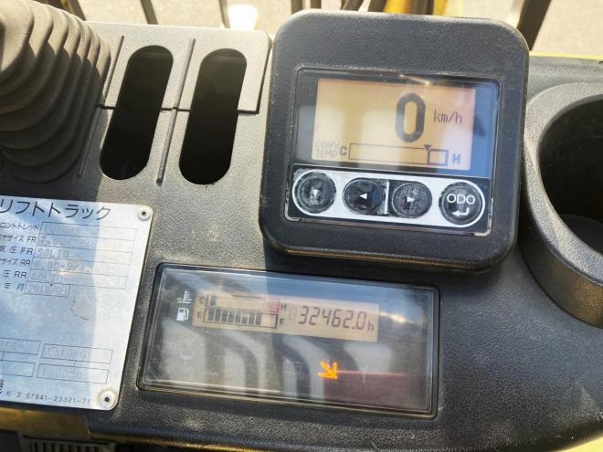 フォークリフトトヨタ　中古　8FD20　建機