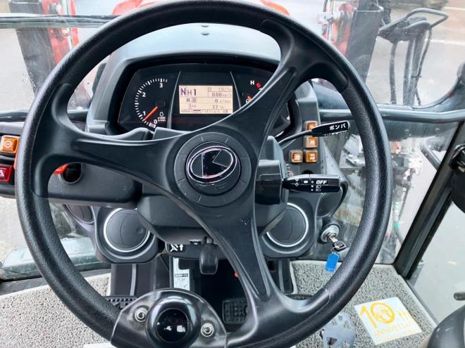 トラクタークボタ　中古　MR1000