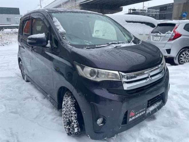 eKカスタムG　9日まで限　定プライ　ス　FF車　前輪駆動　スマートキー　アラウンドビューモニター 2WD 660