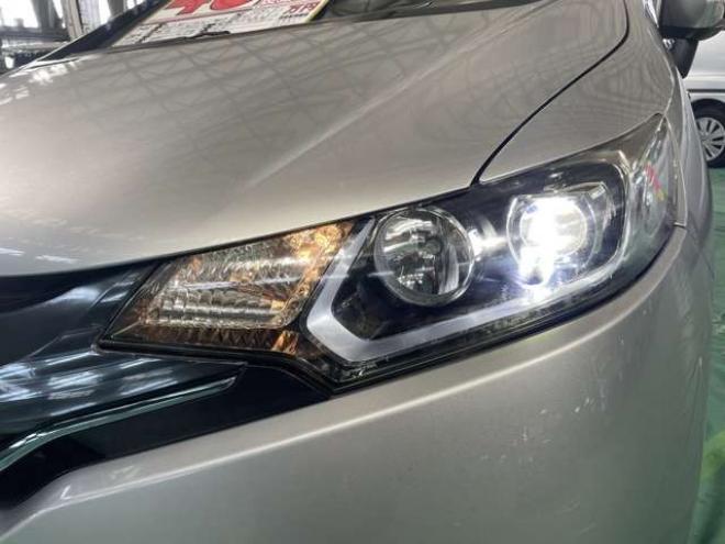 フィット1.5 ハイブリッド Lパッケージ 4WD　ナビ　TV　Rカメラ　レーダーブレーキ　LEDライト　エンスタ　ドラレコ　ETC 1500