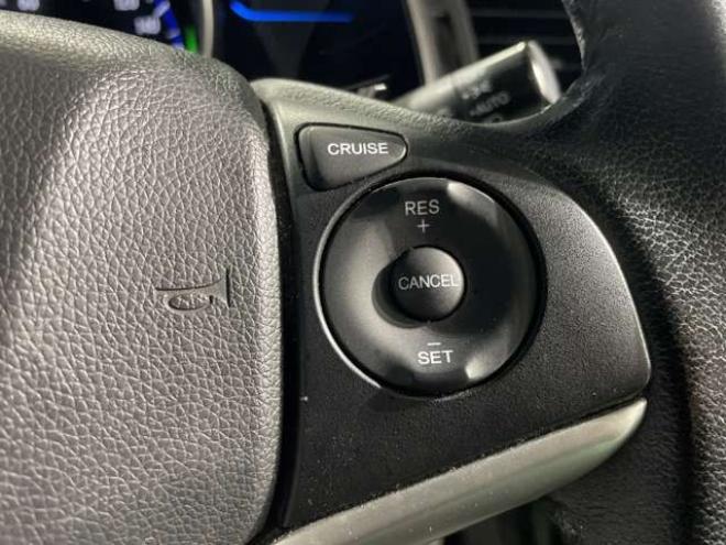 フィット1.5 ハイブリッド Lパッケージ 4WD　ナビ　TV　Rカメラ　レーダーブレーキ　LEDライト　エンスタ　ドラレコ　ETC 1500