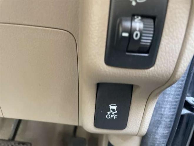 N-BOXG Lパッケージ 4WD　エンスタ　パワースライド　ETC 660