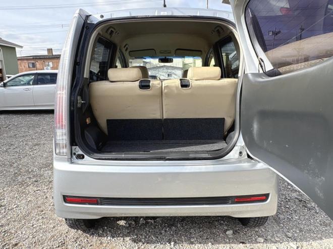 ムーヴ660カスタムR 4WD　ローンが不安な方＜優遇ローン＞寒冷地仕様　ユーザー買取車　社外ナビ 