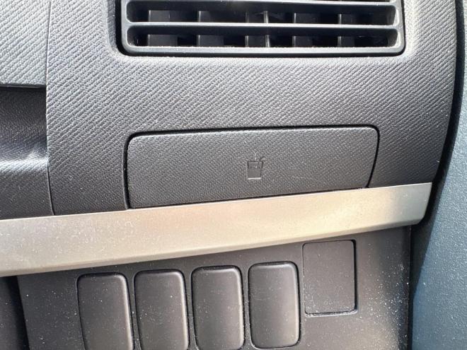 ムーヴ660カスタムR 4WD　ローンが不安な方＜優遇ローン＞寒冷地仕様　ユーザー買取車　社外ナビ 