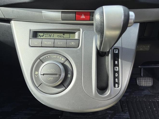 ムーヴ660カスタムR 4WD　ローンが不安な方＜優遇ローン＞寒冷地仕様　ユーザー買取車　社外ナビ 