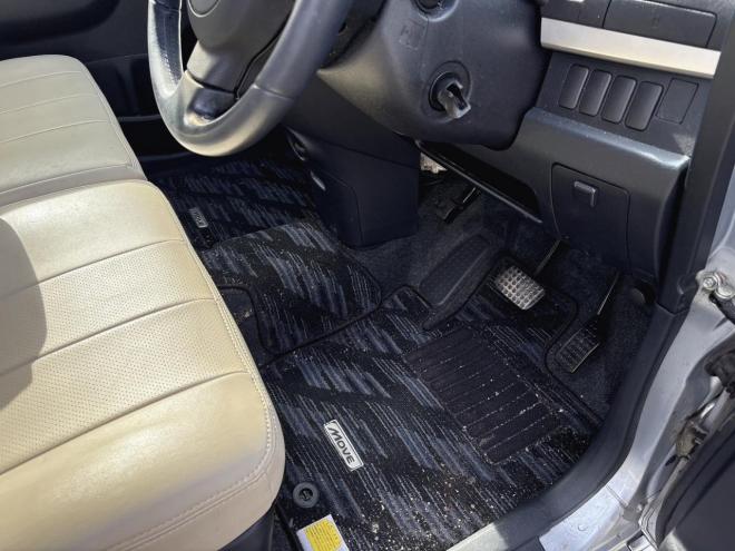 ムーヴ660カスタムR 4WD　ローンが不安な方＜優遇ローン＞寒冷地仕様　ユーザー買取車　社外ナビ 