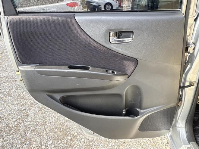 ムーヴ660カスタムR 4WD　ローンが不安な方＜優遇ローン＞寒冷地仕様　ユーザー買取車　社外ナビ 