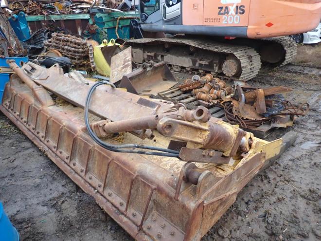 ブルドーザーD6R3　最終モデル