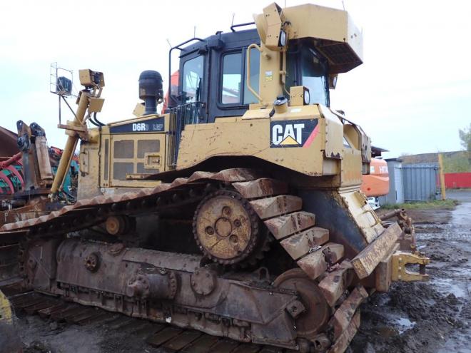 ブルドーザーD6R3　最終モデル