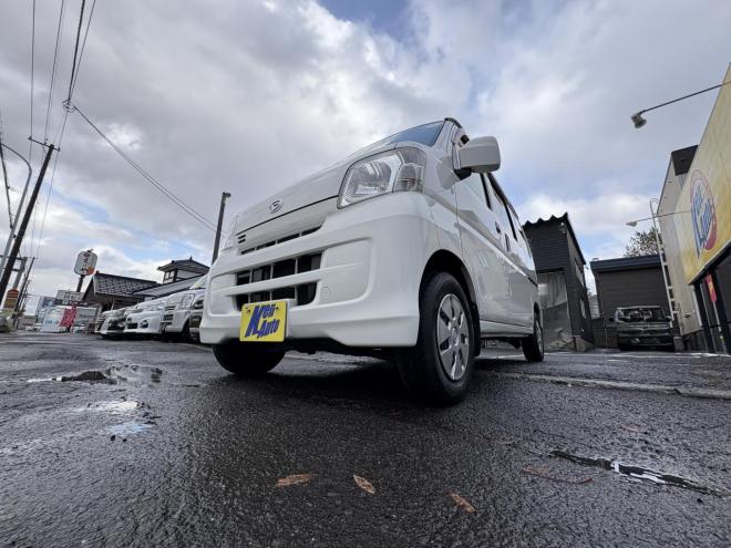 ハイゼットHIJET CRUGO 4WD CRUSE TURBO　錆少ない本州仕入　一家に1台軽パコ入庫　快適TURBO 地デジナビ　電動格納ミラー　ETC 全磨き済　エンジンオイル交換　オイルエレメント交換　ATF交換 4WD 660 5Dr